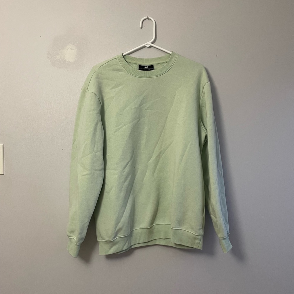 Pale green fleece crewneck - oversized for xs/s